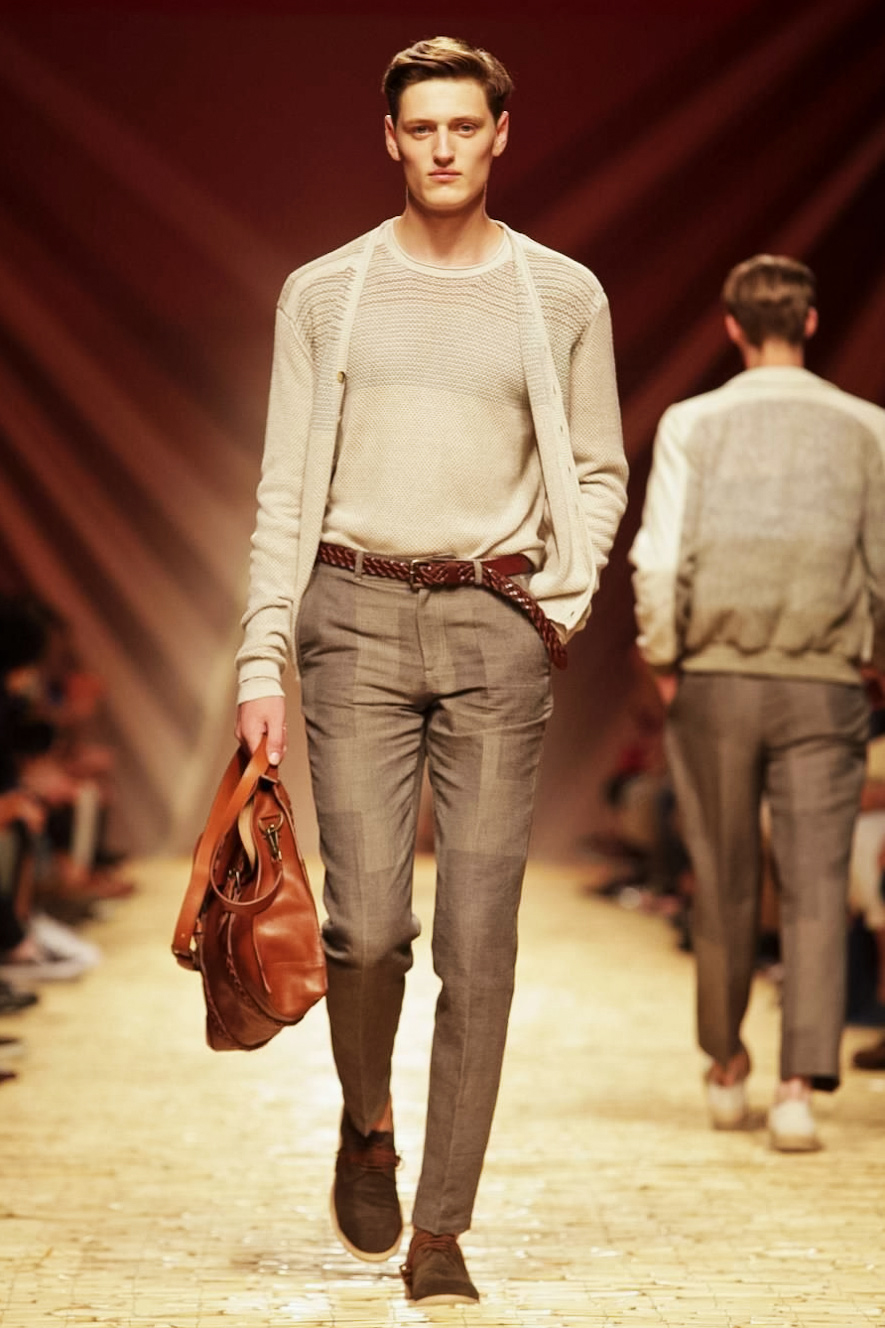Look 12