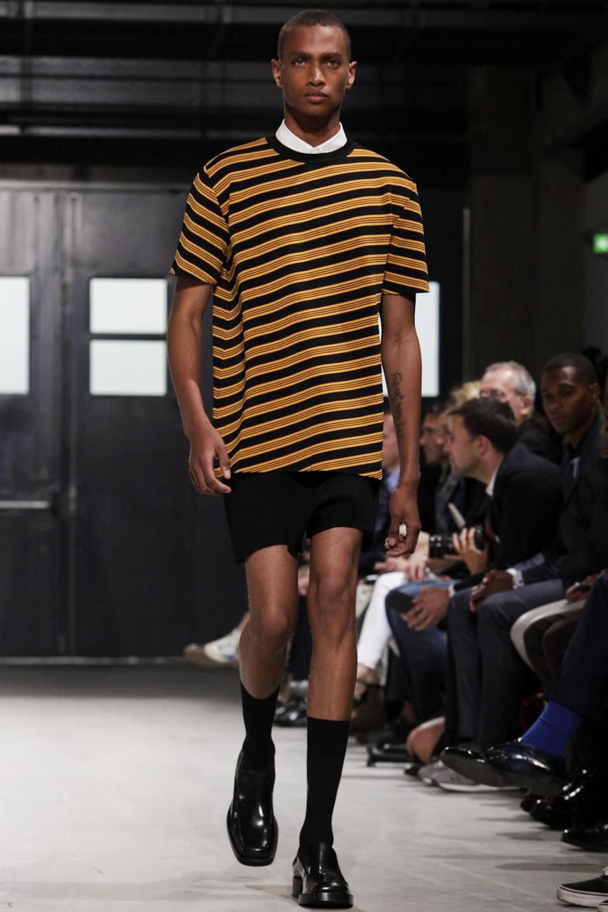 Look 32