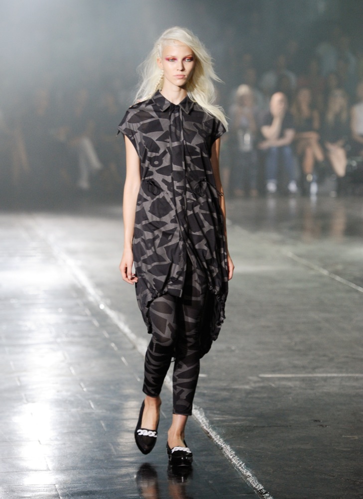 Look 4