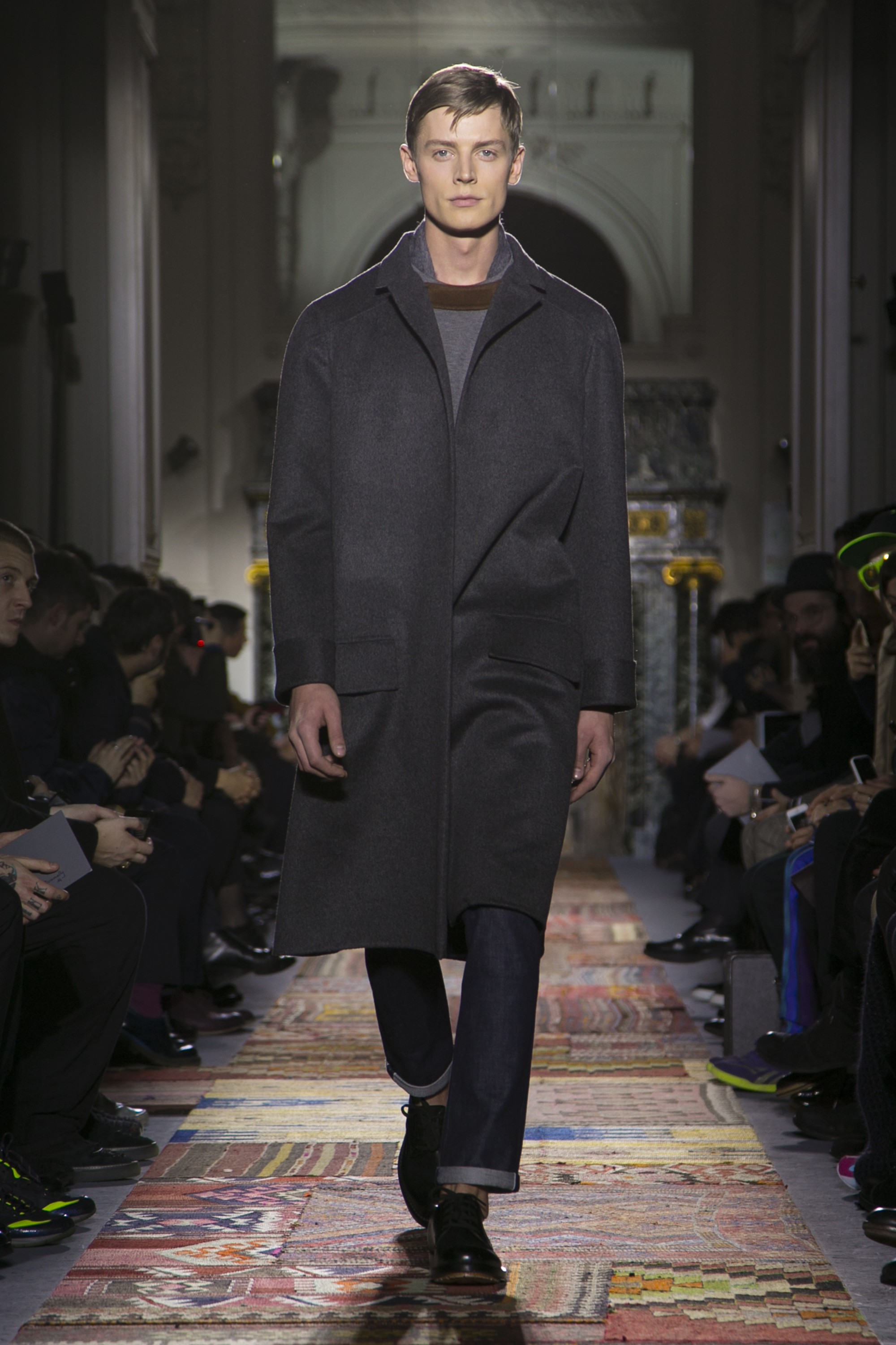 Look 1