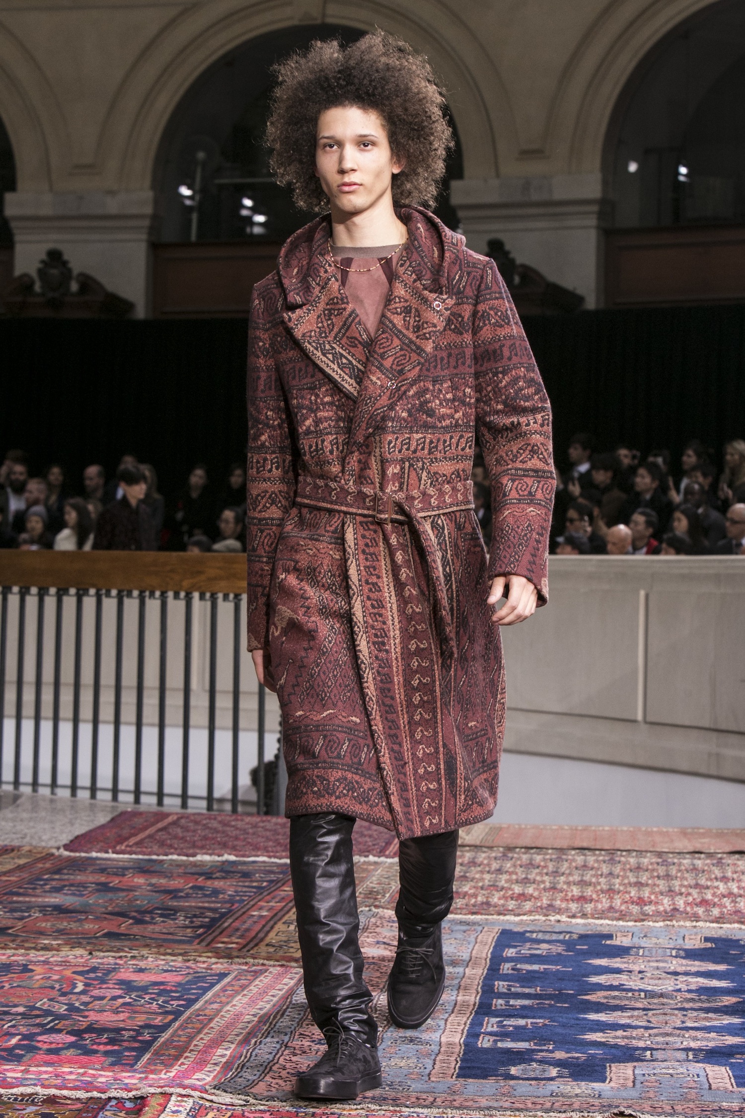 Look 11