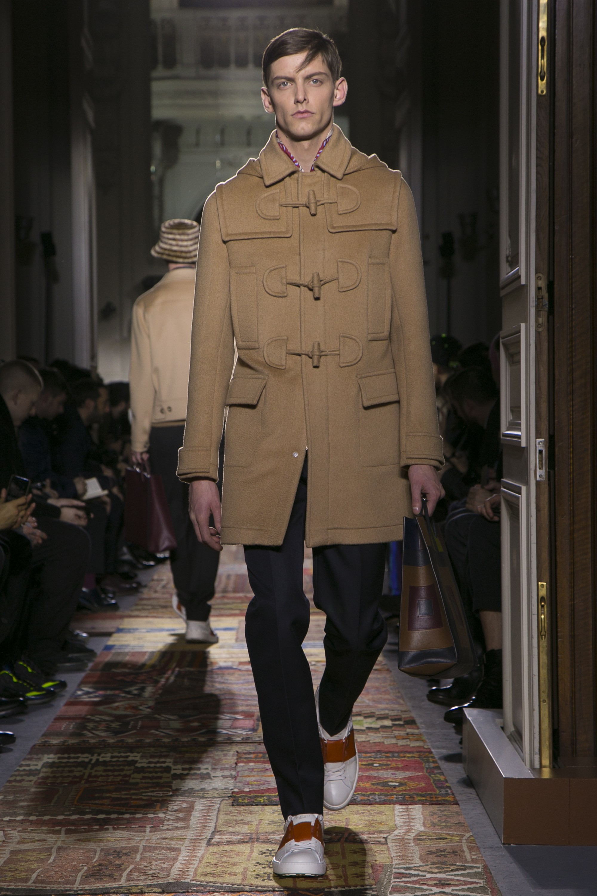 Look 13
