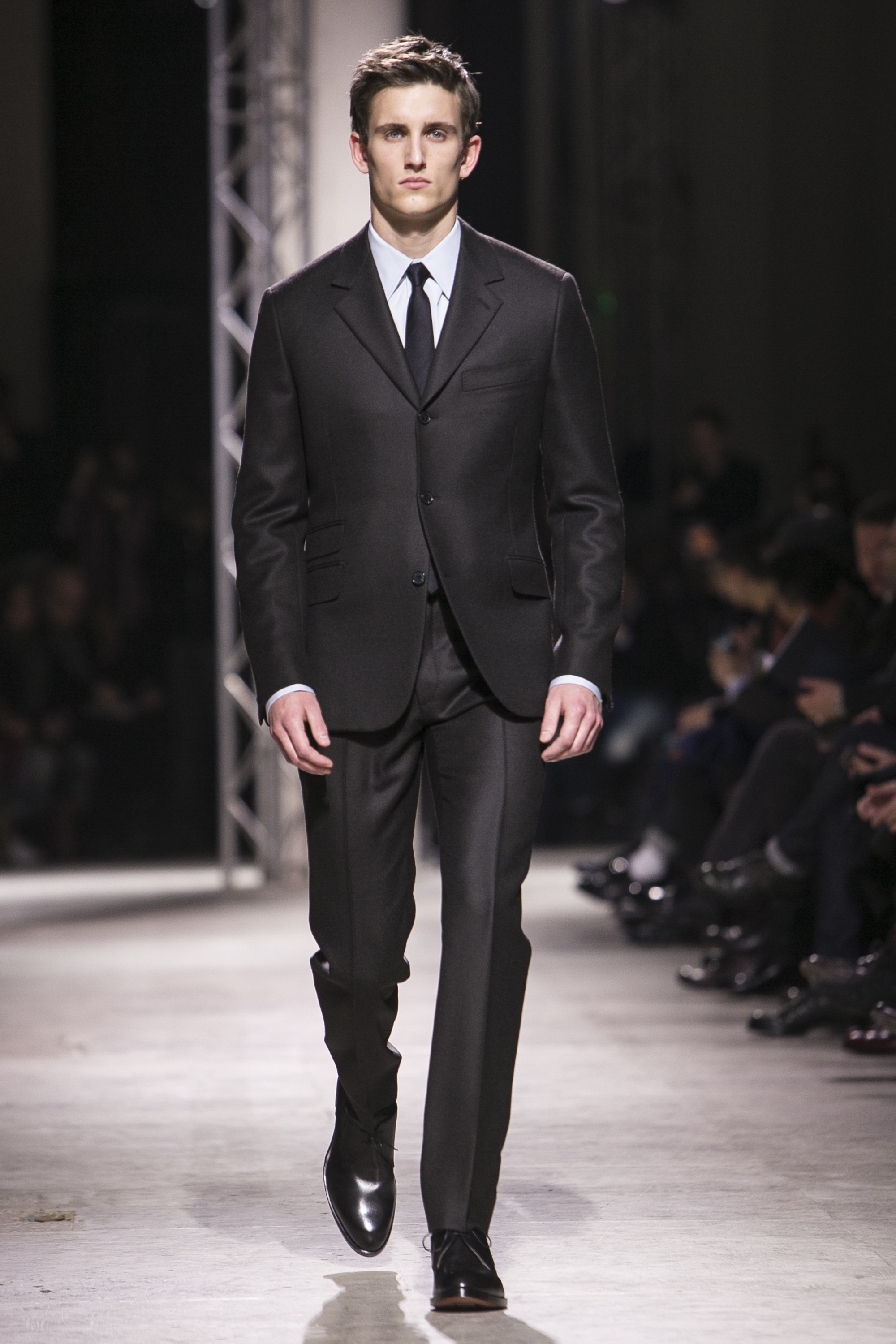 Look 14