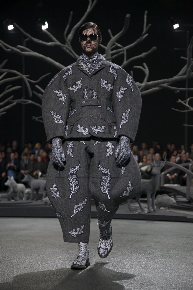 Look 17