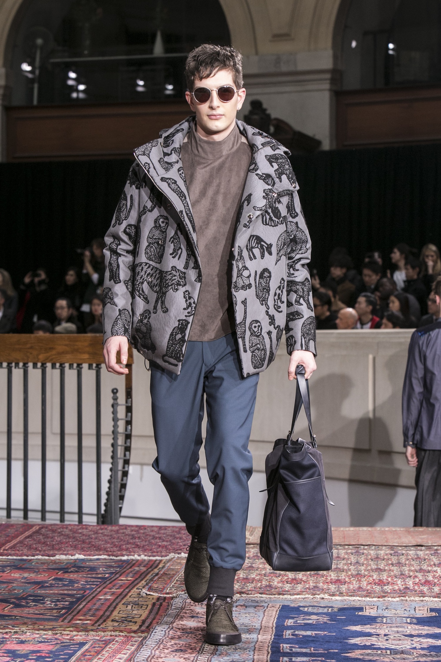 Look 33
