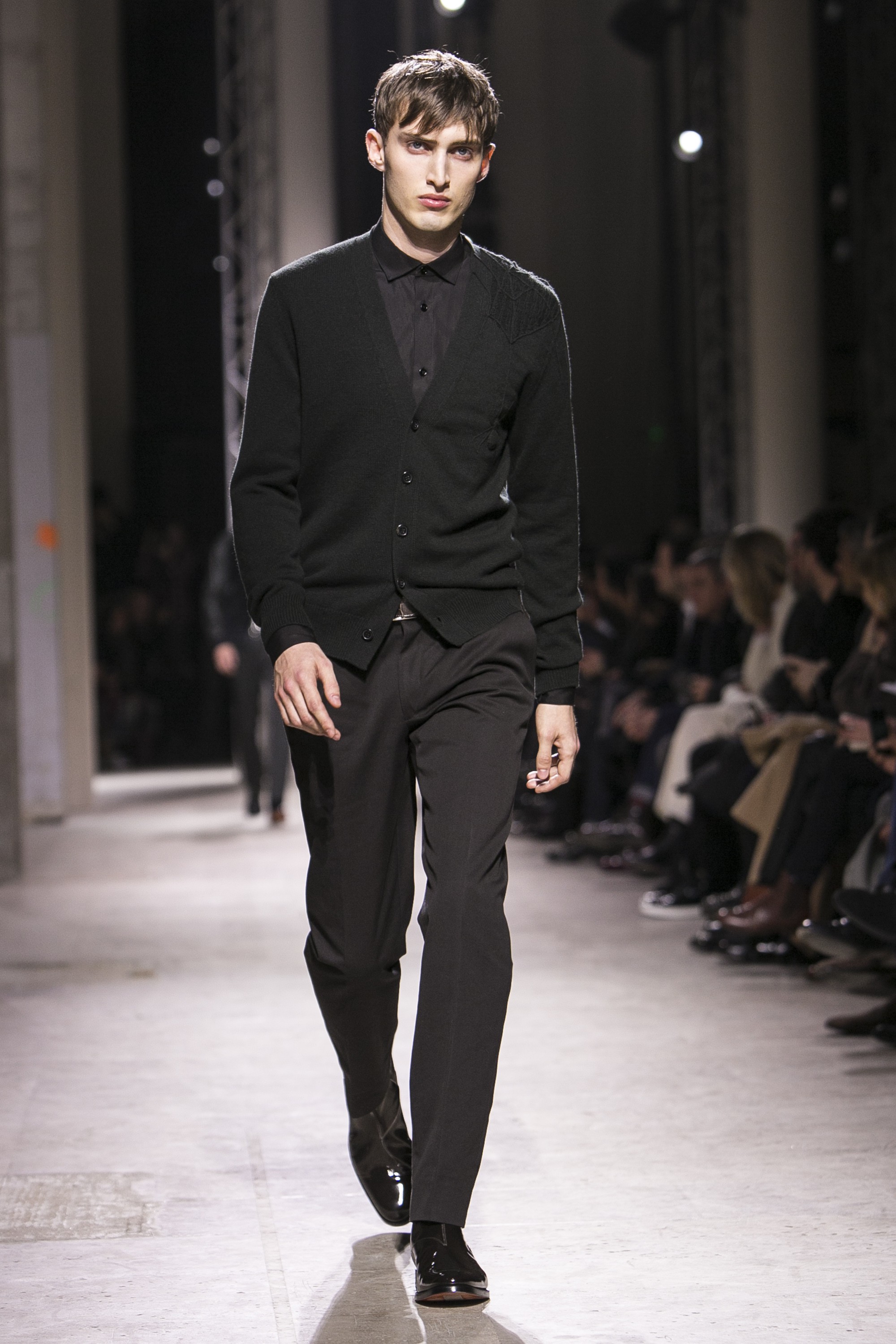 Look 4