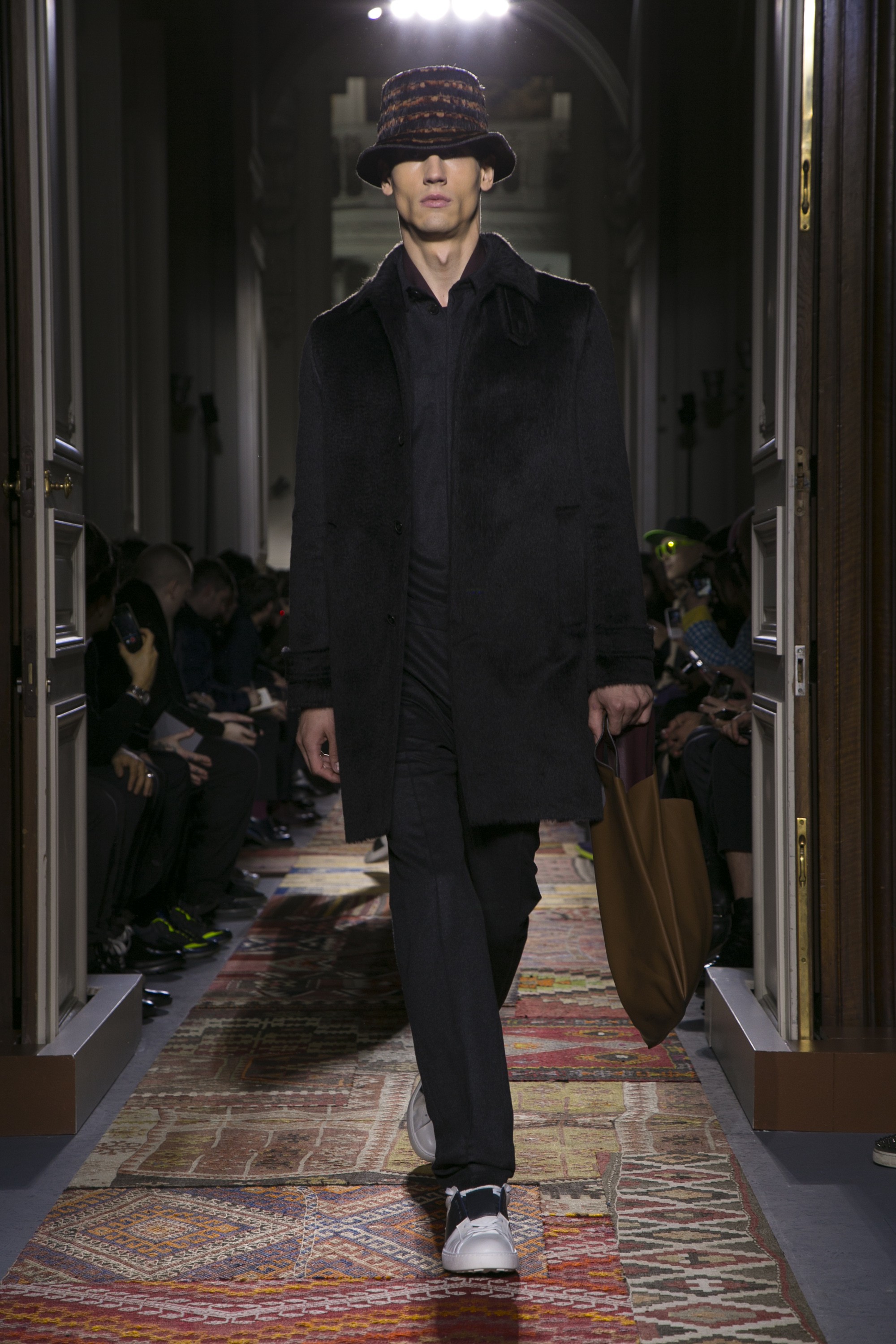 Look 9