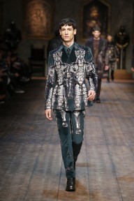 Look 14