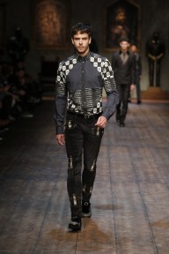 Look 17