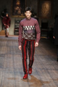 Look 24