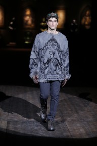 Look 8