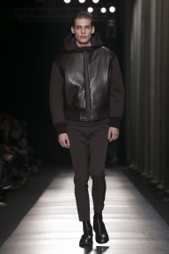 Look 18