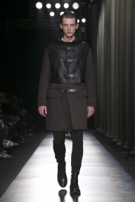 Look 3
