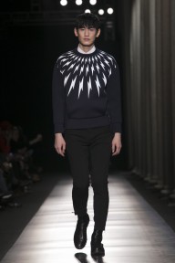 Look 23