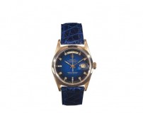 HERO CONSUME ROLEX YELLOW GOLD WRISTWATCH WITH BLUE VIGNETTE DIAL