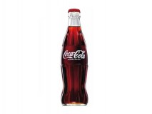 HERO CONSUME A COCA COLA
