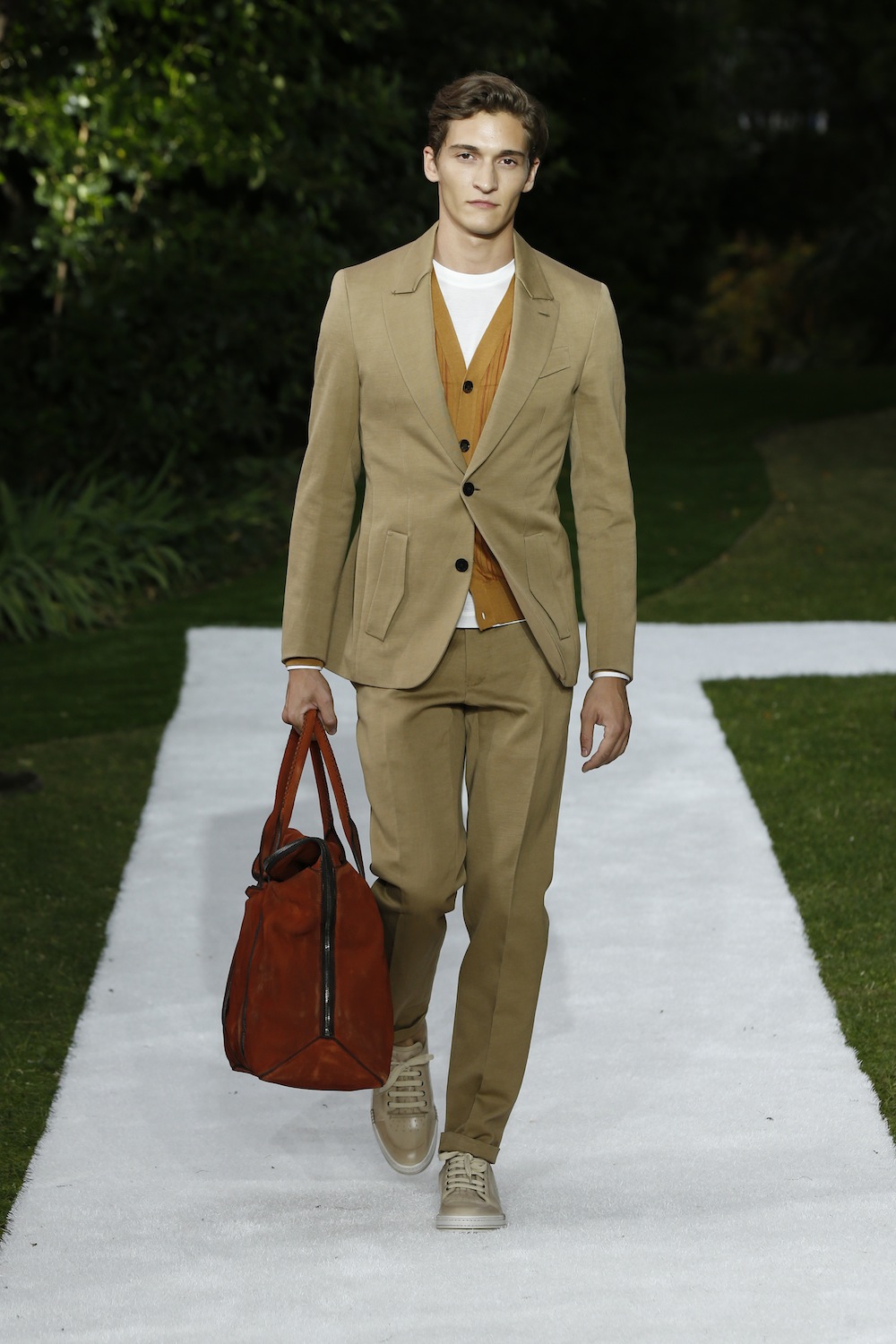 Look 5