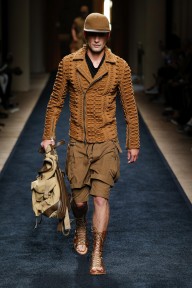 Look 1
