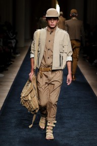 Look 7
