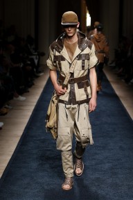 Look 28