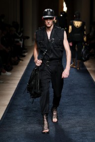 Look 49