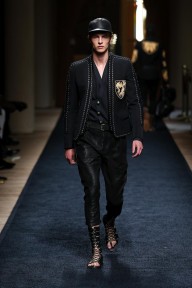 Look 50