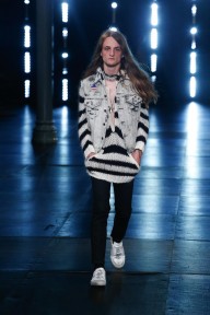 Look 40