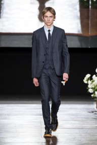 Look 1