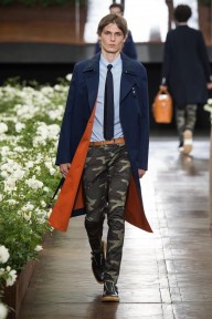 Look 28