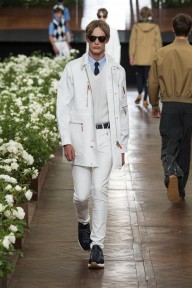 Look 30