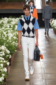 Look 32