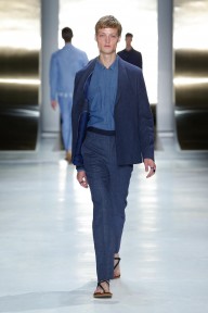 Look 37