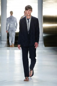 Look 32