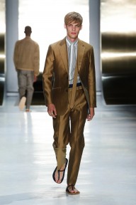 Look 10