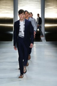 Look 1