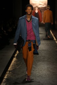 Look 18