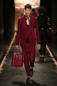 Look 28