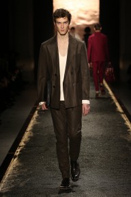 Look 29