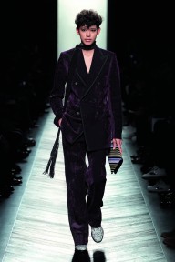 Look 16