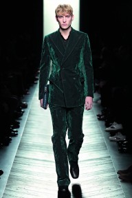 Look 15