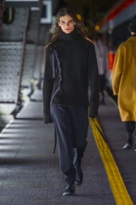 Look 29