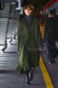Look 32