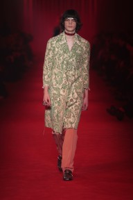 Look 1