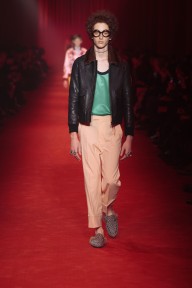 Look 16