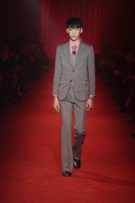 Look 32