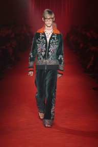 Look 38