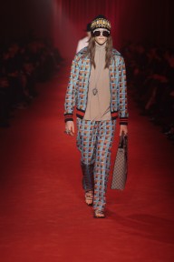 Look 40
