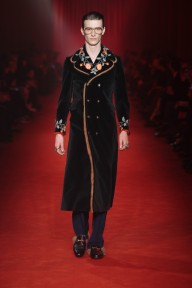 Look 49