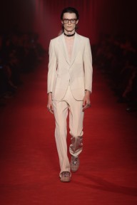 Look 50
