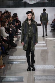 Look 19